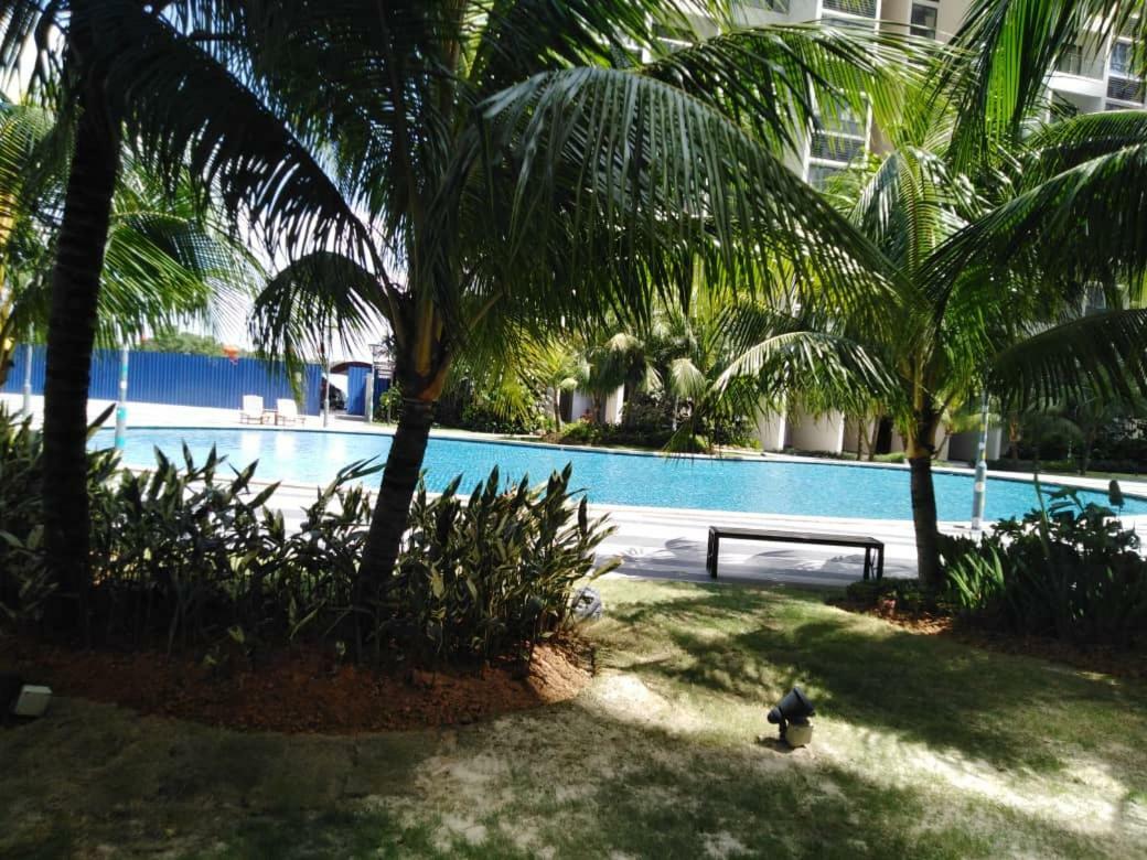 !! Country Garden Apartemen *